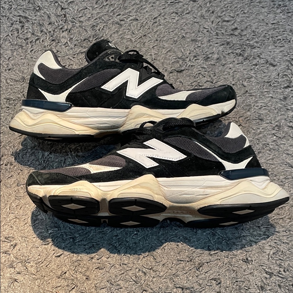 New Balance Black White Gray Men's Sneakers